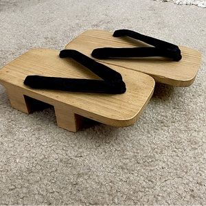 Men’s Wooden Japanese Sandals 24cm